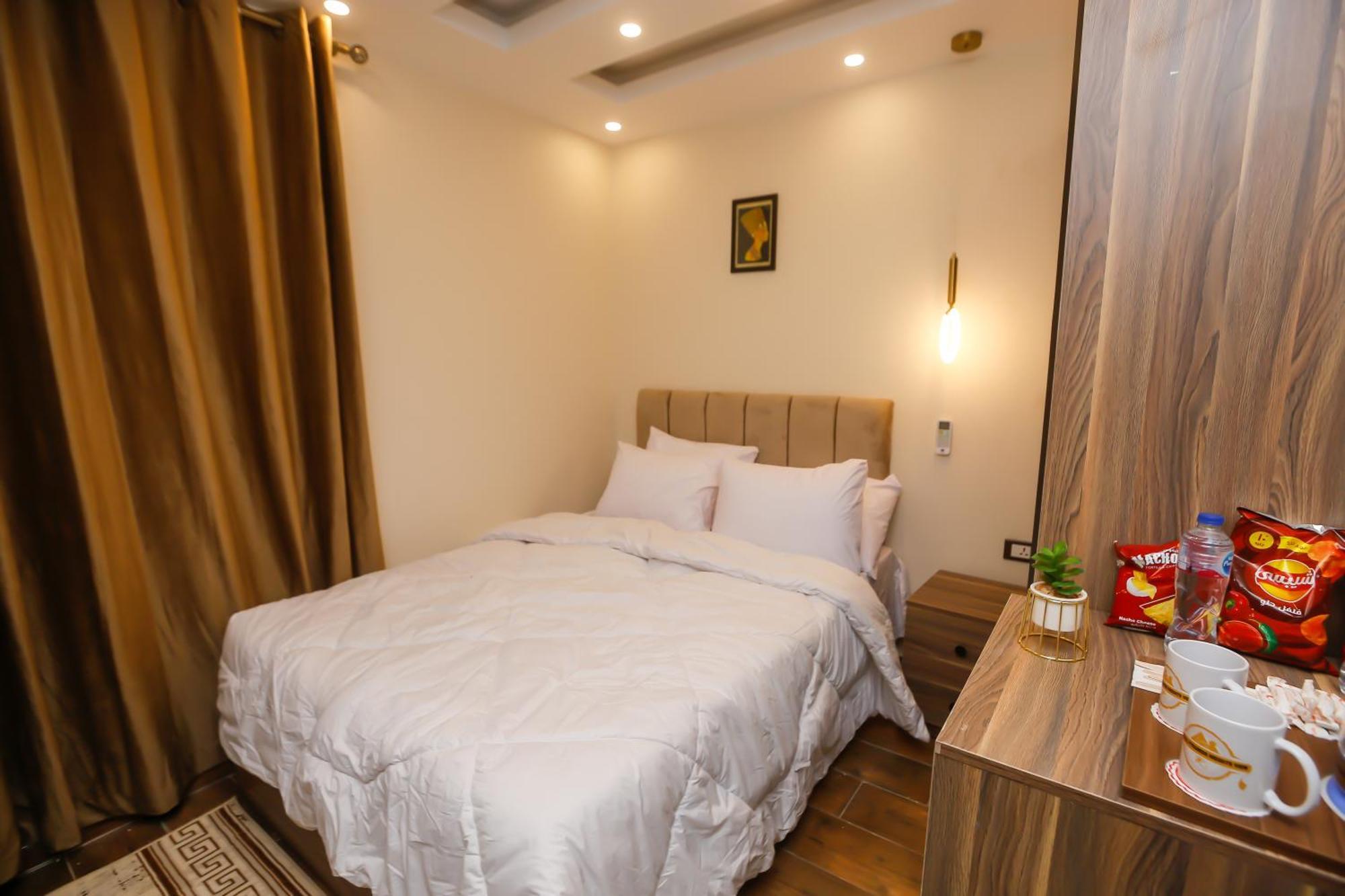 Imperial Pyramids Heights View Bed and Breakfast Nazlet el-Sîsi Eksteriør billede