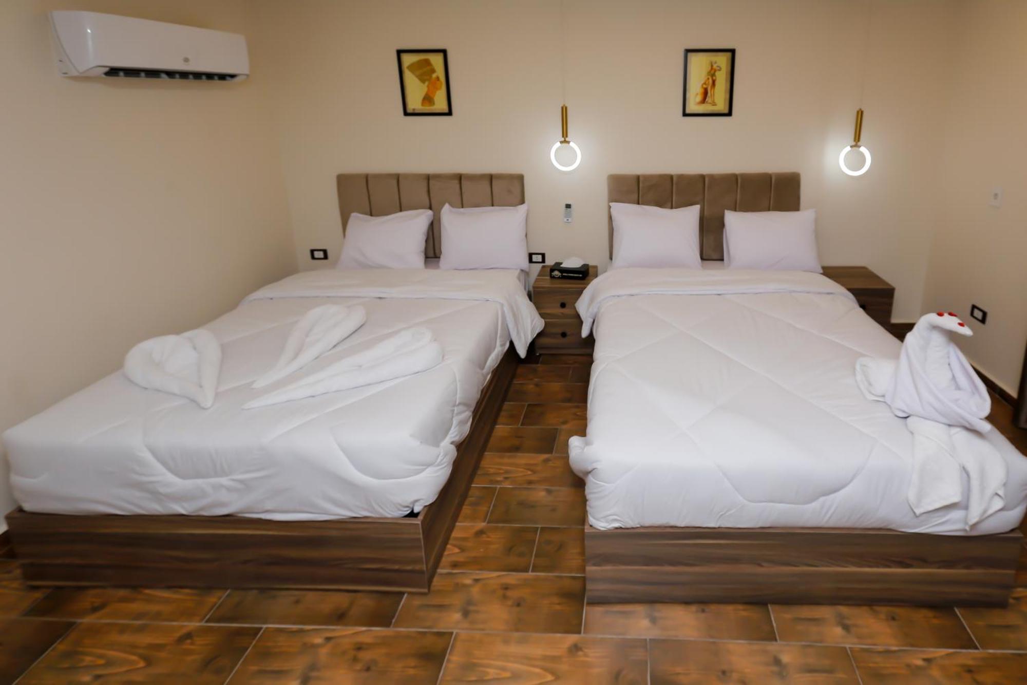 Imperial Pyramids Heights View Bed and Breakfast Nazlet el-Sîsi Eksteriør billede