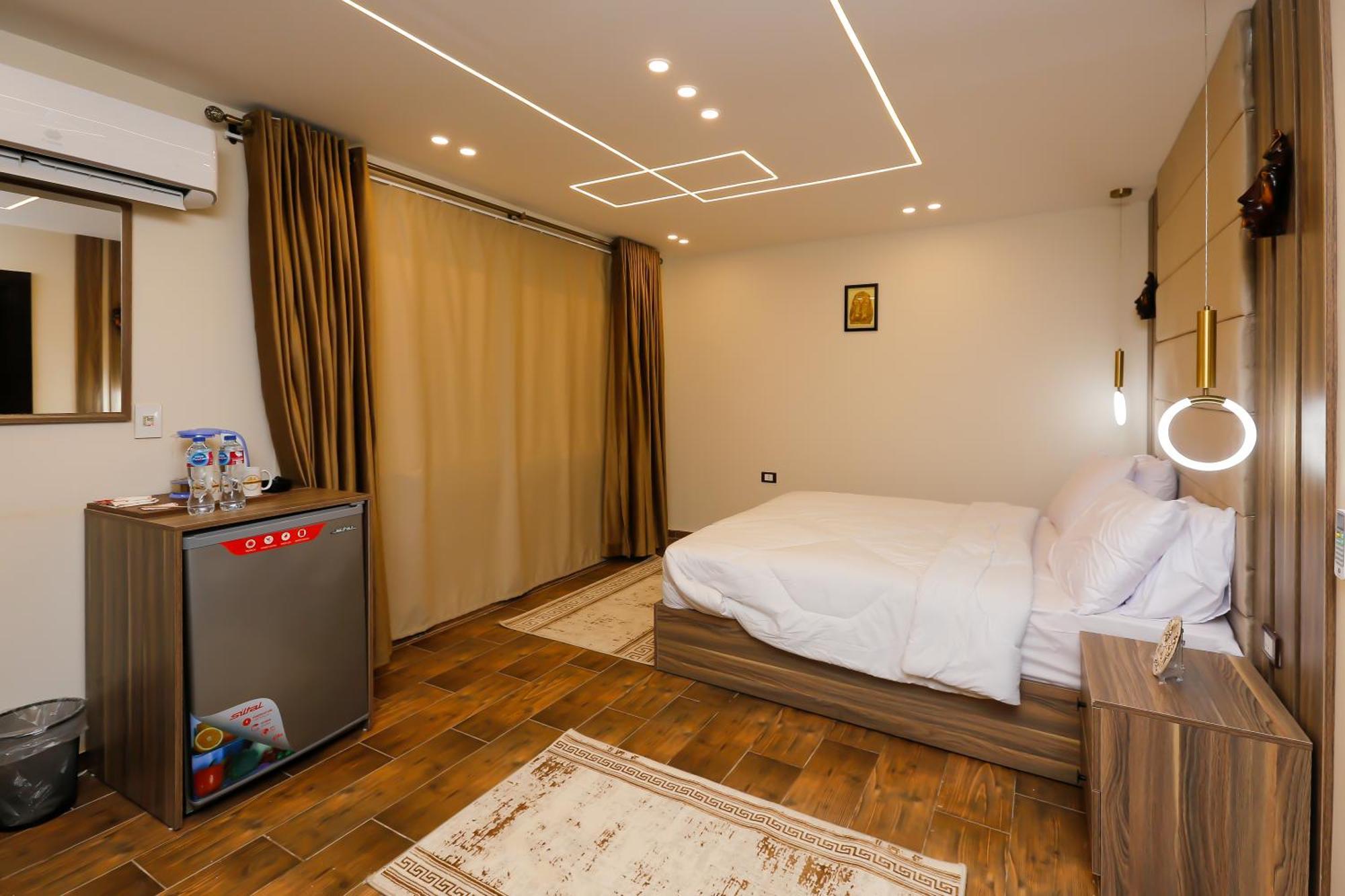 Imperial Pyramids Heights View Bed and Breakfast Nazlet el-Sîsi Eksteriør billede
