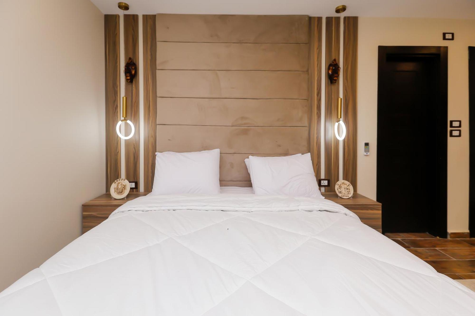 Imperial Pyramids Heights View Bed and Breakfast Nazlet el-Sîsi Eksteriør billede