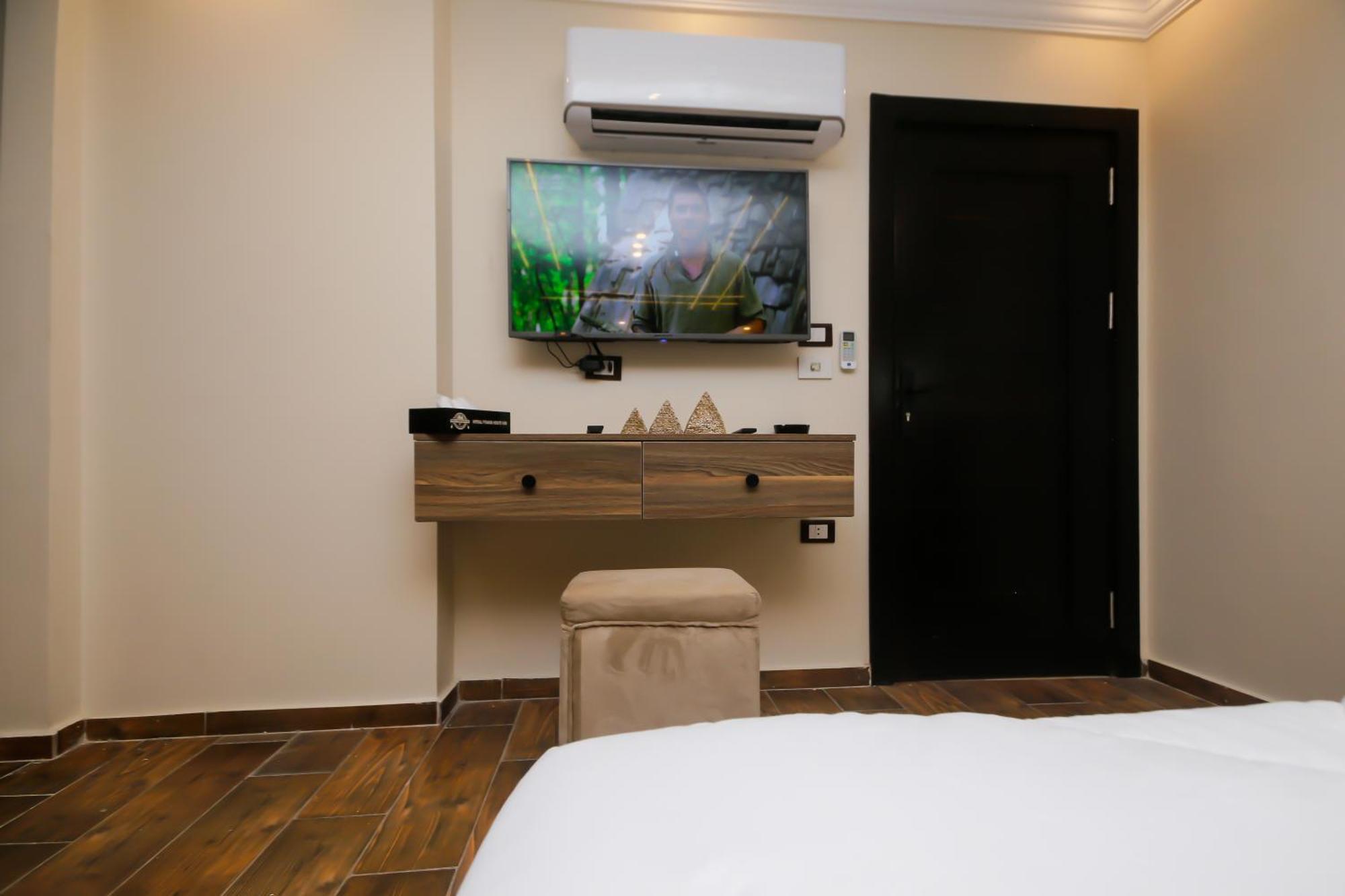 Imperial Pyramids Heights View Bed and Breakfast Nazlet el-Sîsi Eksteriør billede