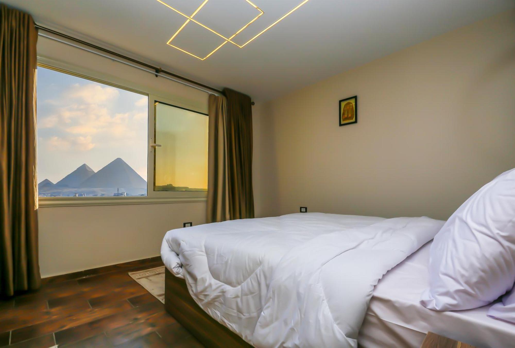 Imperial Pyramids Heights View Bed and Breakfast Nazlet el-Sîsi Eksteriør billede